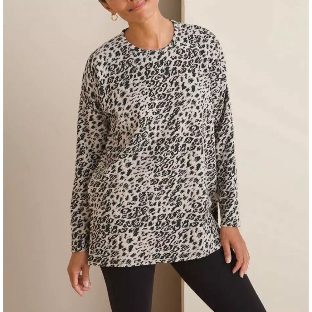 Chico's Textured Animal Print Knit Tunic‎ Top Womens 3 XL Multi Leopard Cottage